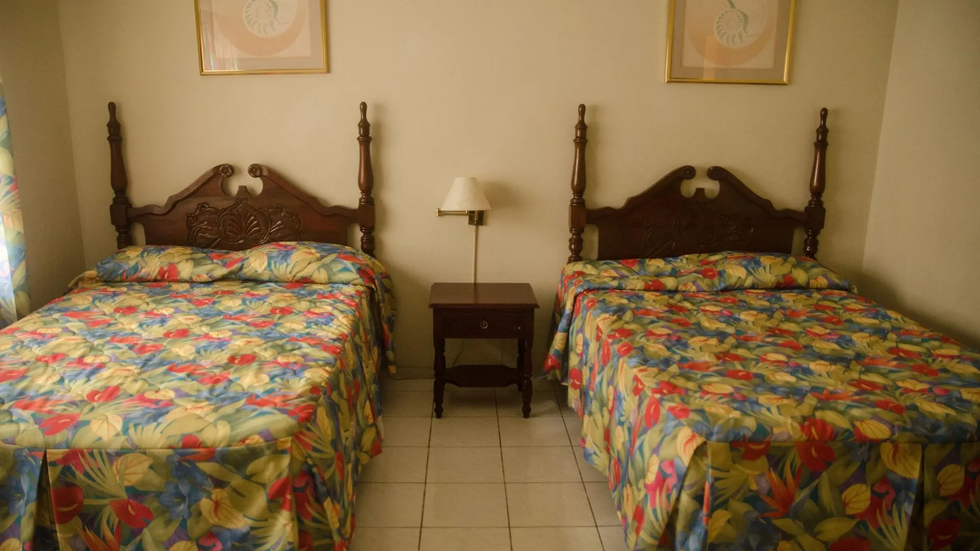 Ocean Crest Villa Montego Bay 3*,  Jamaica