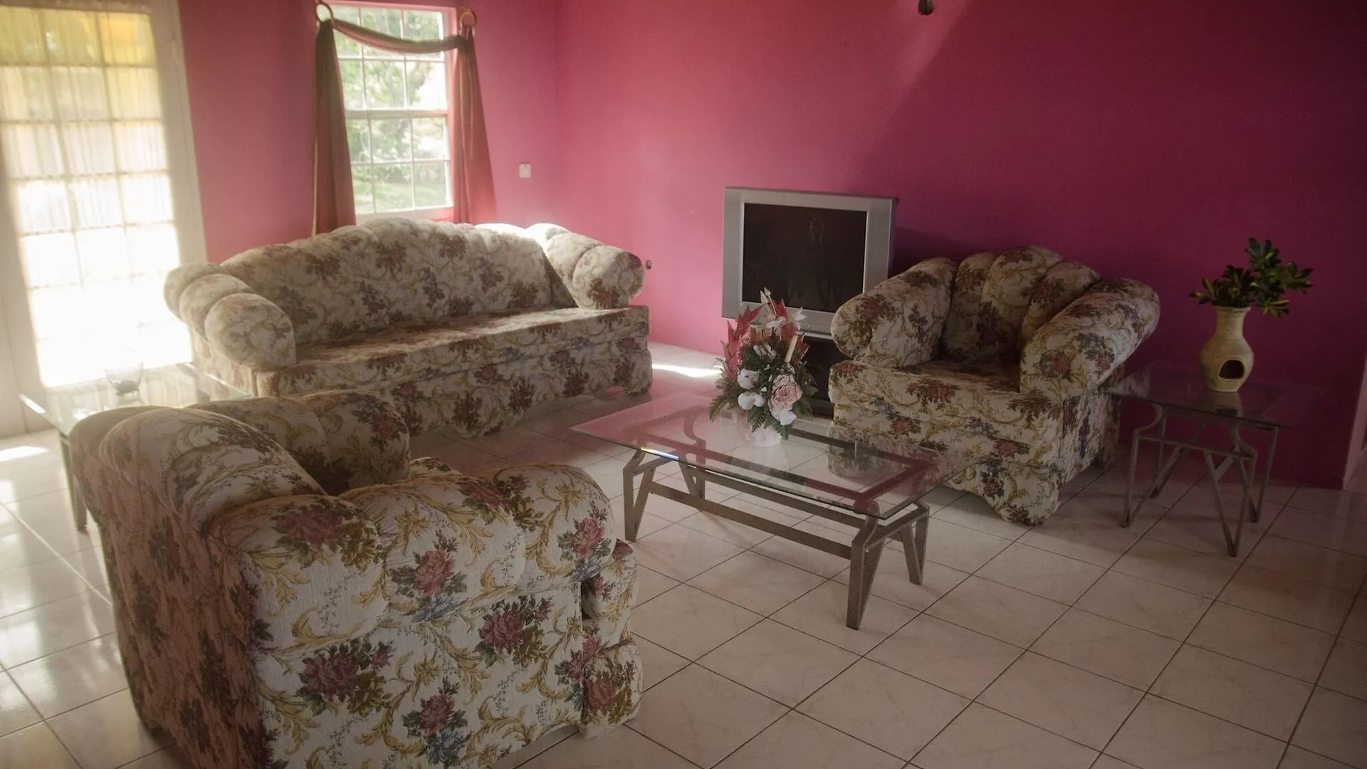 Ocean Crest Villa Montego Bay Guest house